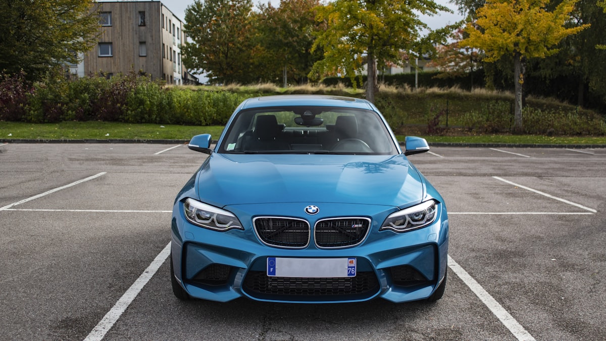 Der Anteil elektrischer Fahrzeuge auf Schweizer Strassen wächst, bleibt aber unter den politischen Zielvorgaben. (Symbolbild)